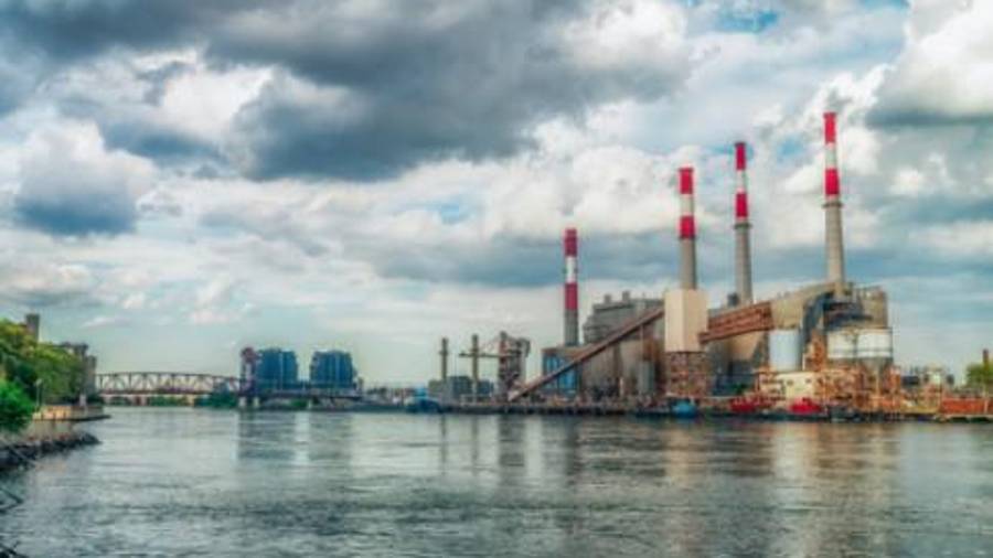 Los funcionarios de Trump han dicho que sus políticas energéticas han sido dictadas por la creciente demanda de energía.