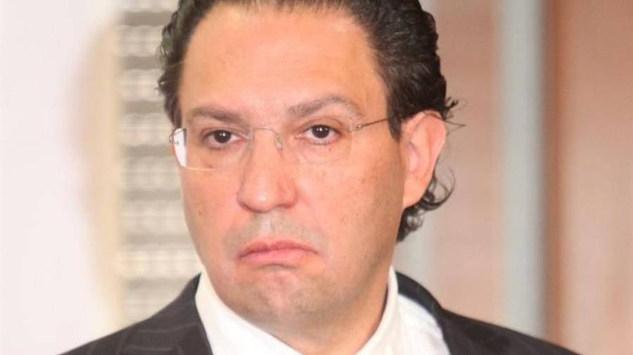 FGR podría llevar a Emilio Zebadúa, exoficial mayor de Sedesol y Sedatu, ante juez por Estafa Maestra