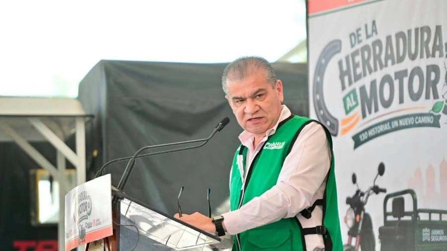 El alcalde Miguel Ángel Riquelme anunció la integración de 30 motocarros más para el traslado de materiales y mercancías
