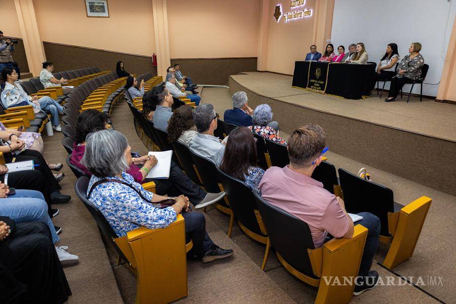$!Integrantes de la comunidad académica de la UAAAN en el desarrollo del encuentro sobre igualdad sustantiva y derechos humanos.