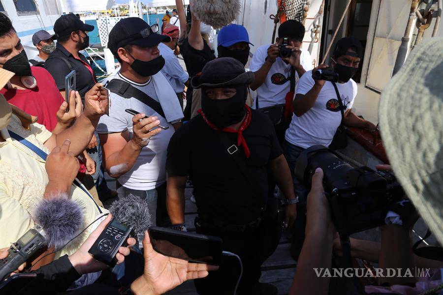 $!Delegación del Escuadrón 421 del EZLN inicia su viaje para &quot;invadir&quot; a Europa (fotos)