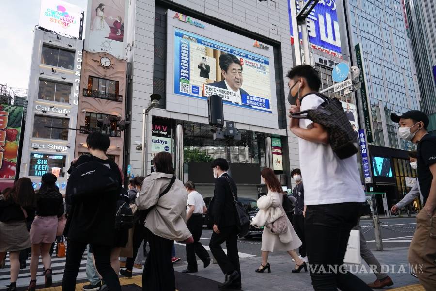 $!Shinzo Abe pone fin a las restricciones en todo el país por la pandemia por el coronavirus