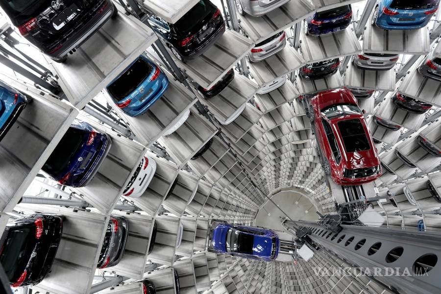 Volkswagen llevará a cabo ajustes en cuatro millones de vehículos