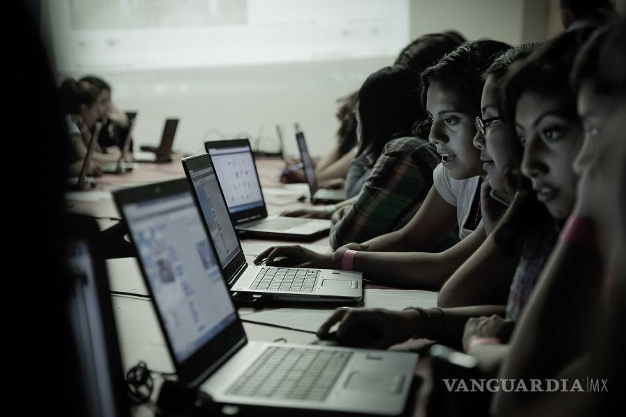 $!¿Acosan a su hijo en redes sociales? El abusivo puede estar más cerca de lo que usted cree