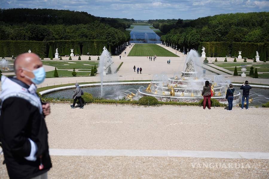 $!Tras más de dos meses Palacio de Versalles reabre sus puertas a los visitantes