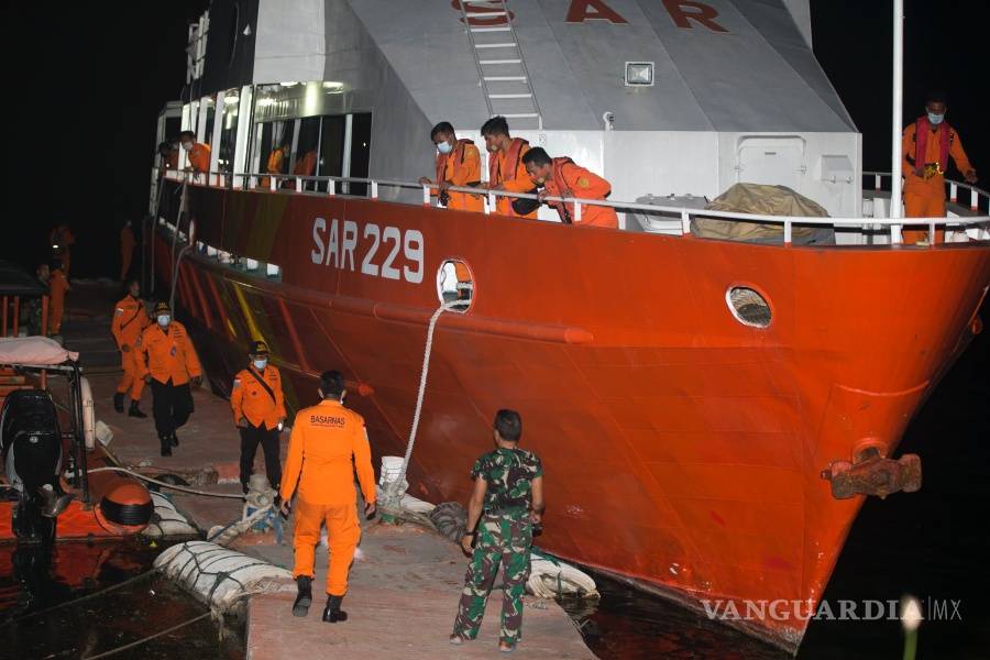 $!Buscan en Indonesia un submarino desaparecido con 53 tripulantes a bordo