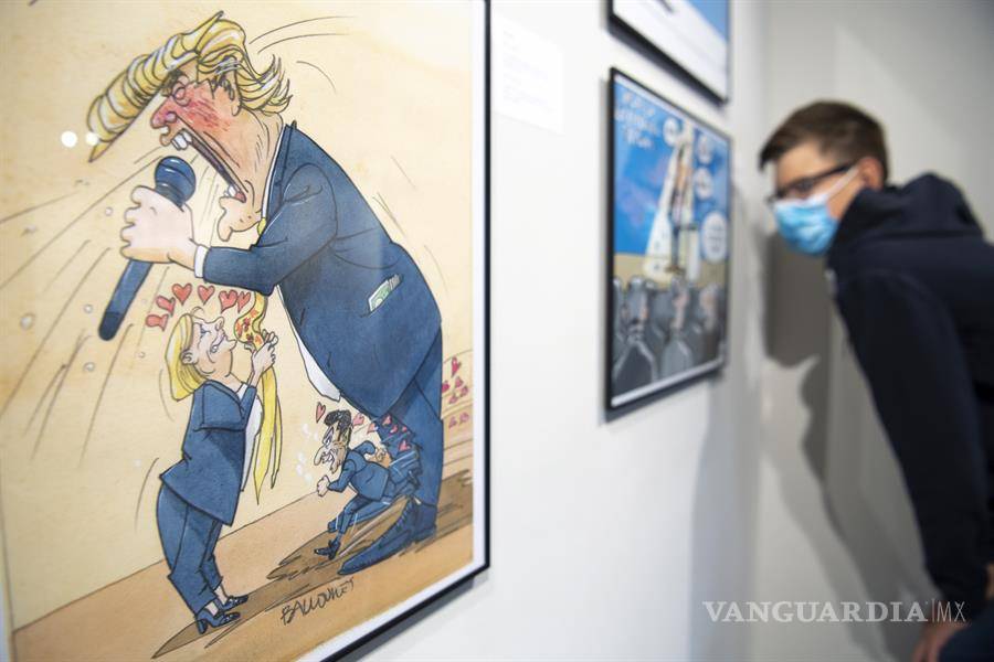 $!Ridiculizan la reelección de Donald Trump en la exposición &quot;Se perfila para la Casa Blanca&quot; (fotos)