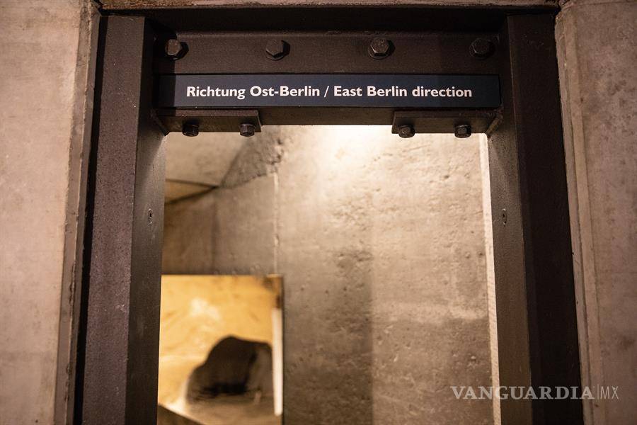 $!Berlín abre al público uno de los túneles que se usaba para escapar de la Alemania comunista