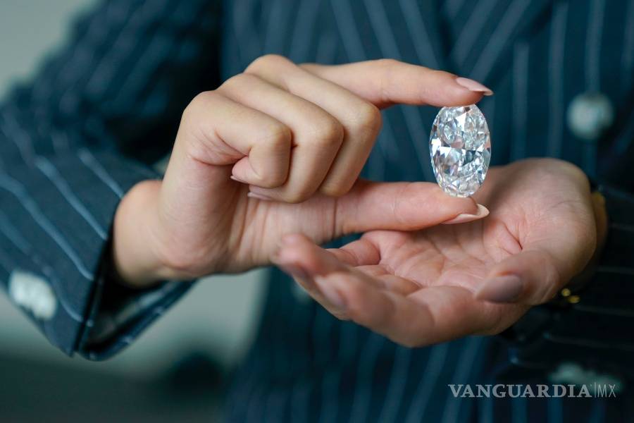 $!Sotheby's va a subastar un diamante de 102 quilates que es extremadamente raro