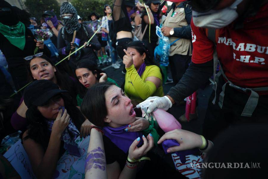 8M: Entre el dolor y la rabia con el grito de “Ni una más” miles de mujeres toman las calles en México (fotos)