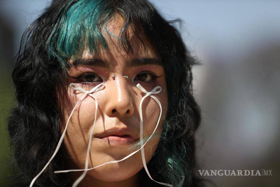 8M: Entre el dolor y la rabia con el grito de “Ni una más” miles de mujeres toman las calles en México (fotos)