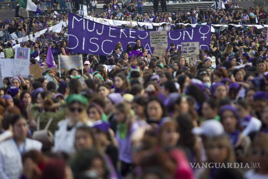 8M: Entre el dolor y la rabia con el grito de “Ni una más” miles de mujeres toman las calles en México (fotos)