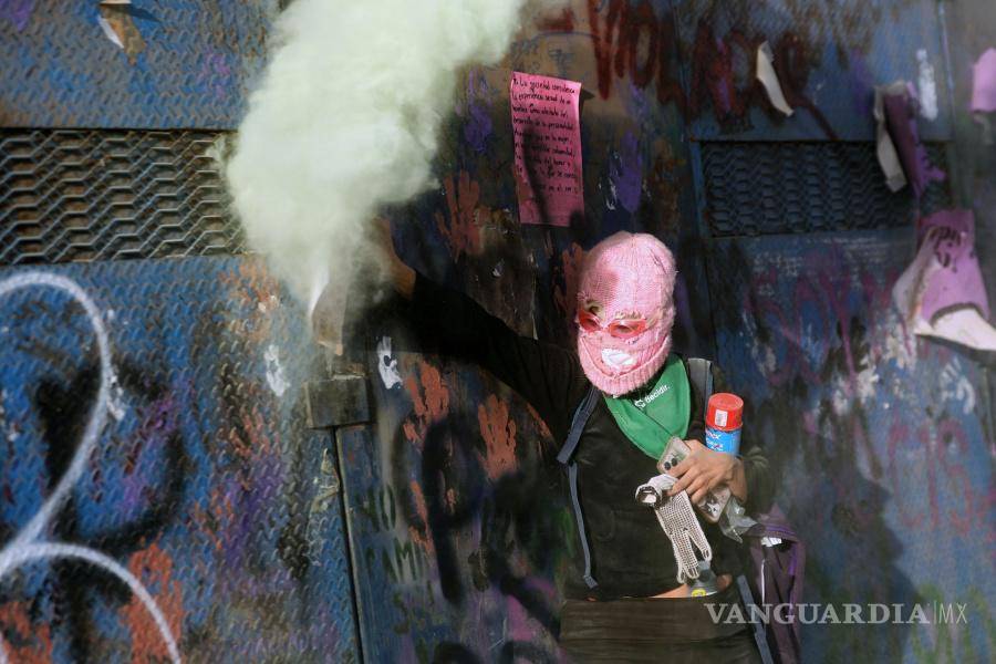 8M: Entre el dolor y la rabia con el grito de “Ni una más” miles de mujeres toman las calles en México (fotos)