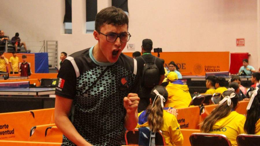 Mateo Valdez, Rocco Arellano y Carlos Sámano subieron al podio nacional en Puebla.