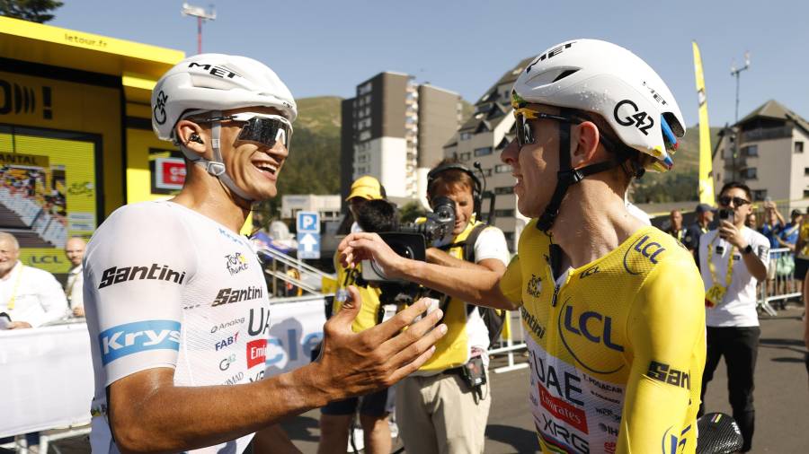 Isaac del Toro completó sin contratiempos la Etapa 11 del Tour de Francia 2026.