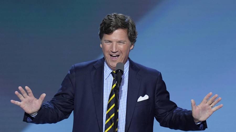 En medio de la tensión entre Donald Trump y Nicolás Maduro, Tucker Carlson, quien es un periodista ultraconservador, aseveró que esta noche el presidente estadounidense va a declarar la guerra a Venezuela.