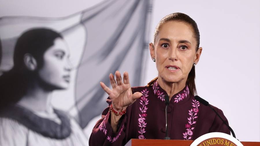 Claudia Sheinbaum negó haber regañado a Omar García Harfuch tras el reporte publicado por The Wall Street Journal.