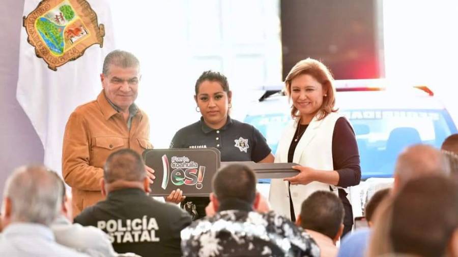 Un total de 4 patrullas, dos camionetas Ram todo terreno que proporcionó el gobierno de Coahuila