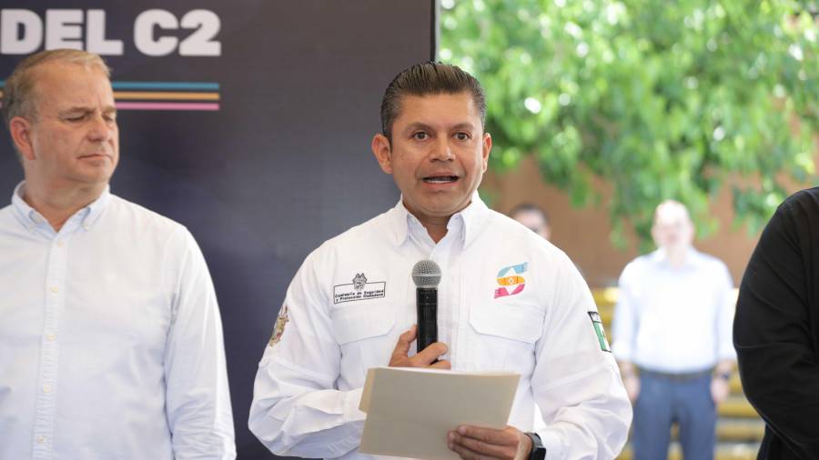 El Comisionado de Seguridad y Protección Ciudadana, Miguel Ángel Garza Félix, destacó que la integración de cámaras y grupos de WhatsApp ha permitido más de 300 detenciones en lo que va del año.