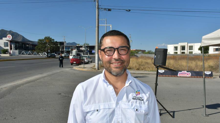 El funcionario Víctor de la Rosa Molina adelantó cambios en el sistema de transporte público en Saltillo.