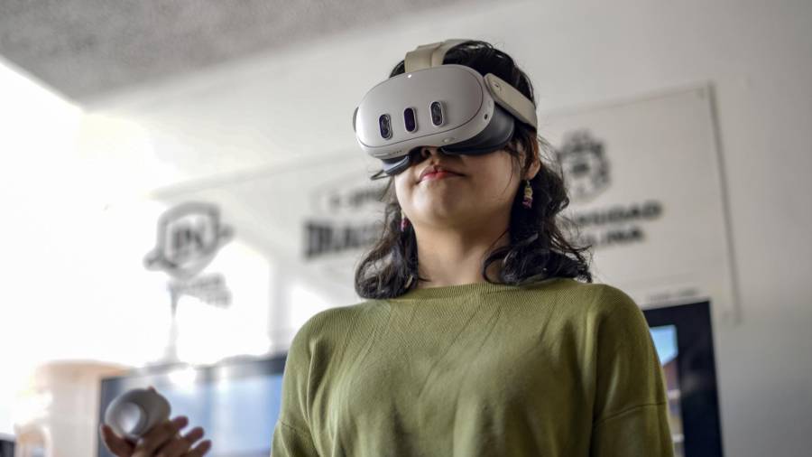 Equipos de jóvenes presentarán sus proyectos de Realidad Virtual que realizaron en Invader Institute.