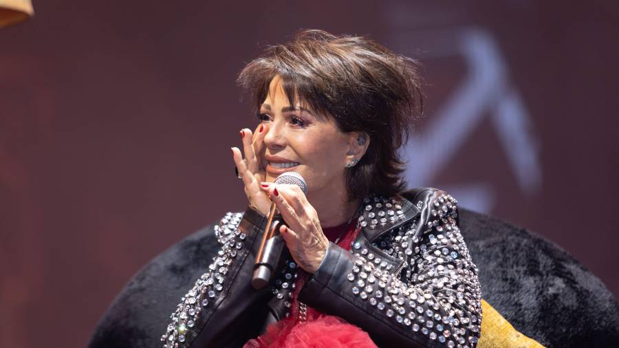 Regreso. Alejandra Guzmán reapareció ante los medios tras meses de hospitalización y habló sobre su vida familiar y profesional.