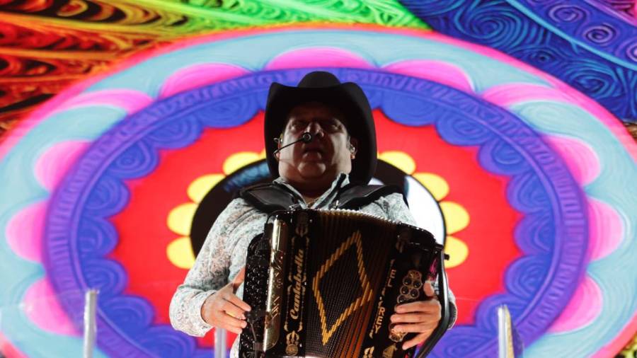 Pesado fue el show estelar en esta primera jornada del Rodeo Saltillo, en su séptima edición.