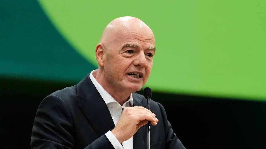 La propuesta FIFA Forward Enterprise generó diferencias entre las confederaciones por la falta de una consulta amplia a las asociaciones miembro.