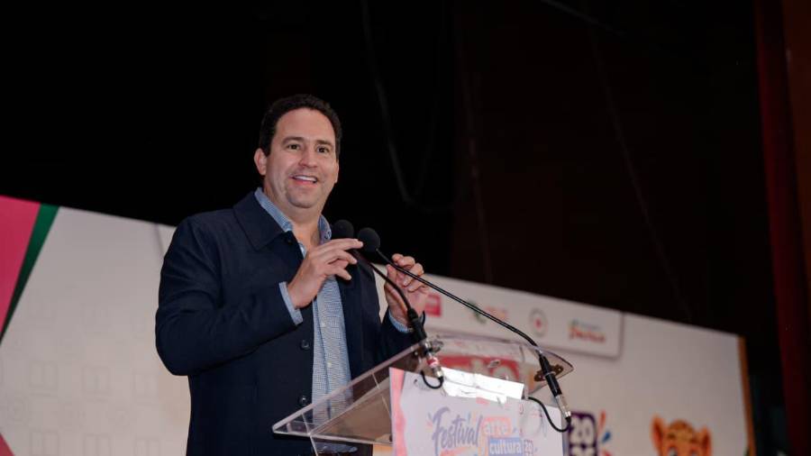 El alcalde de Saltillo, Javier Díaz, señaló que el Municipio dará seguimiento a las más de 450 afectaciones previstas por el trazo del tren de pasajeros.