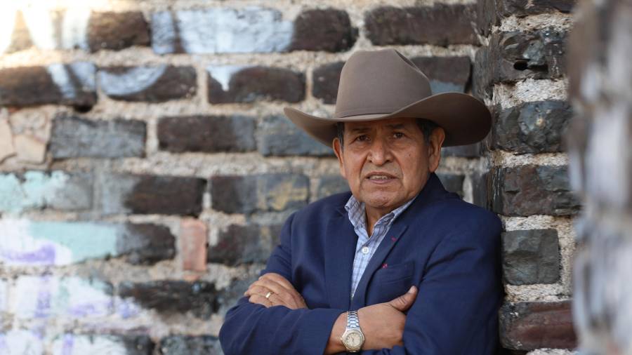 Durante su gestión al frente de la Unión Ganadera Regional de Coahuila, el dirigente impulsó avances históricos en sanidad animal y exportación.