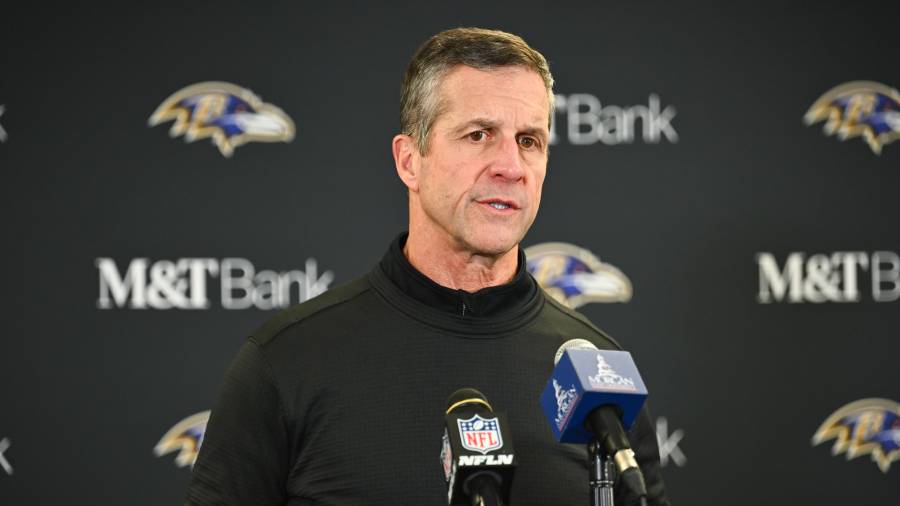 John Harbaugh dejó el cargo en Baltimore tras 18 temporadas como entrenador en jefe.