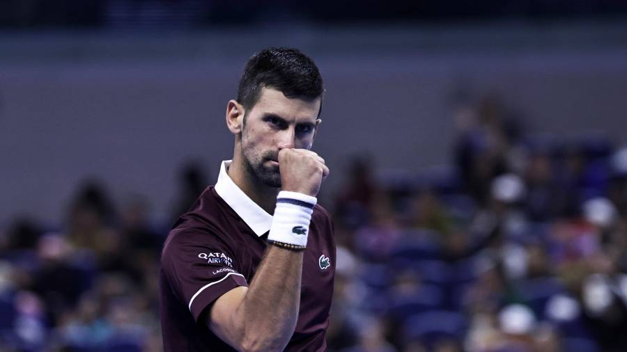 Novak Djokovic tuvo que remontar ante Bu Yunchaokete para alcanzar los Cuartos de Final y elevar a 31-0 su marca histórica en el China Open