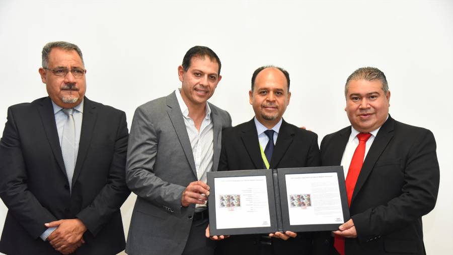 Carlos Casillas Gutiérrez, Jesús Octavio Pimentel Martínez, Marco Tulio Roussel Sánchez y Evaristo Alférez Rodríguez presidieron el evento.