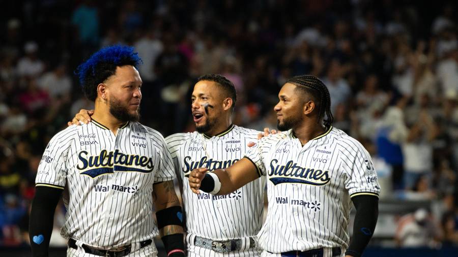 Sócrates Brito encabezó la ofensiva de Sultanes con tres carreras producidas ante Caliente de Durango.