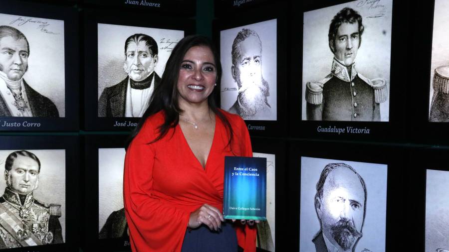 Presenta Daiva Gallegos en Saltillo su libro ‘Entre el caos y la conciencia’