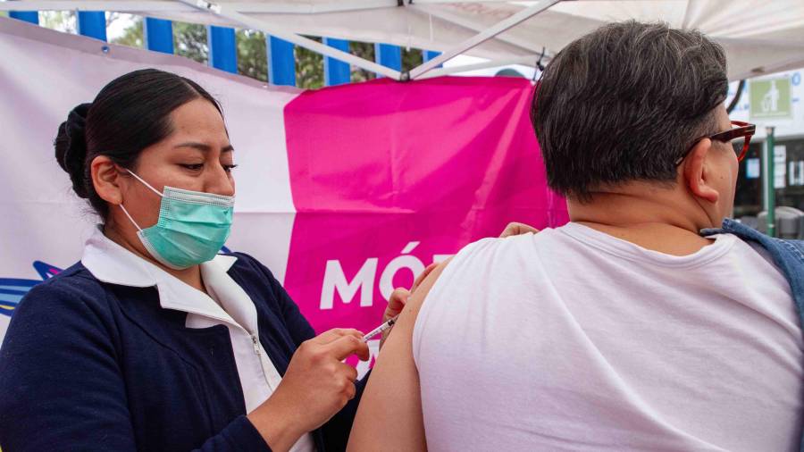 Del 1 de enero al pasado 8 de abril se han confirmado 8 mil 901 contagios de sarampión, y 21 mil 860 casos probables, de acuerdo con datos del Sistema Especial de Vigilancia Epidemiológica de Enfermedad Febril Exantemática de la Secretaría de Salud (Ssa).