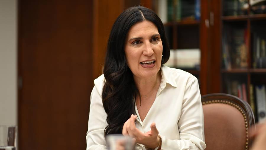 96% de iniciativas aprobadas en Cámara de Diputados son gubernamentales: Kenia López Rabadán