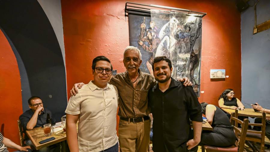 Se inspiran en Rulfo para crear arte por el aniversario del Cerdo de Babel