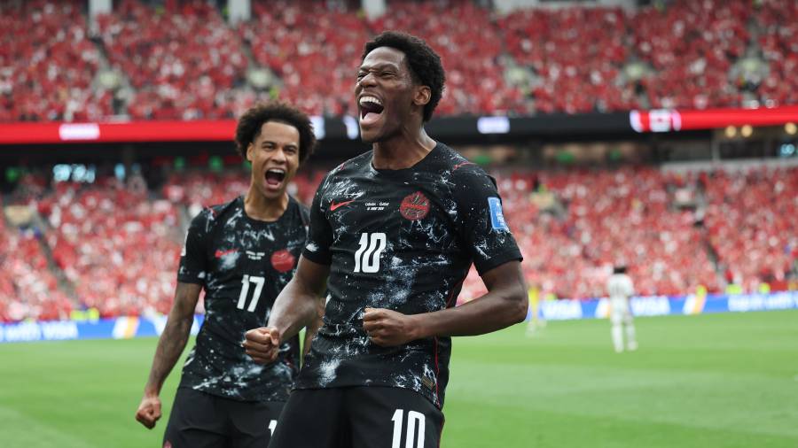 Jonathan David fue pieza clave en la goleada de Canadá sobre Qatar, liderando el ataque con movilidad, contundencia y presencia en el área.