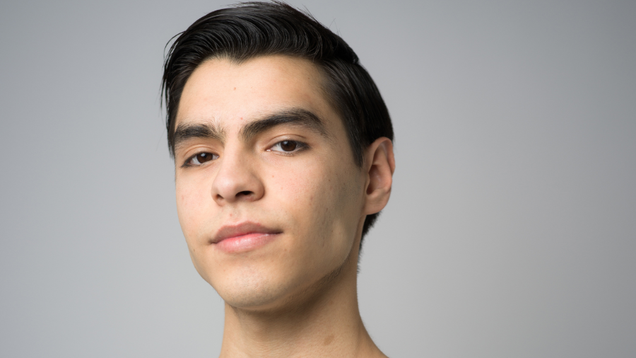 Edwin Said González Lozano estudió en la English National Ballet School y ahora forma parte de la Compañía Nacional de Danza.