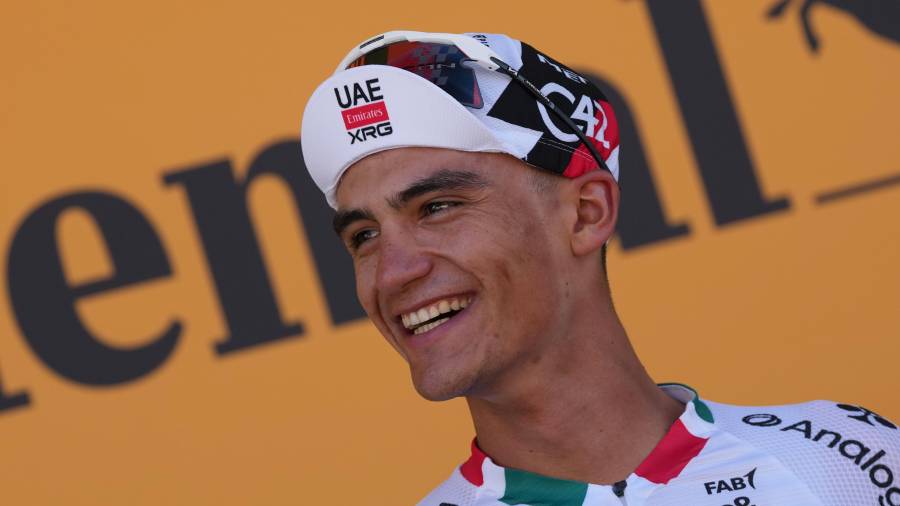 El mexicano se mantiene en la clasificación general, mientras que el noruego Torstein Træen asumió el liderato de la competencia