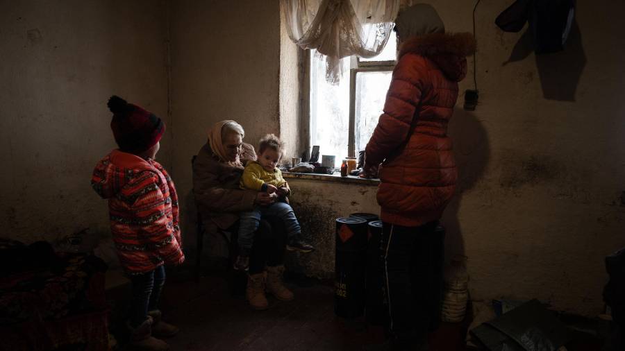 Detrás de los mapas y las estrategias, miles de civiles en zonas como Guliaipolé enfrentan la realidad de una ocupación casi total.