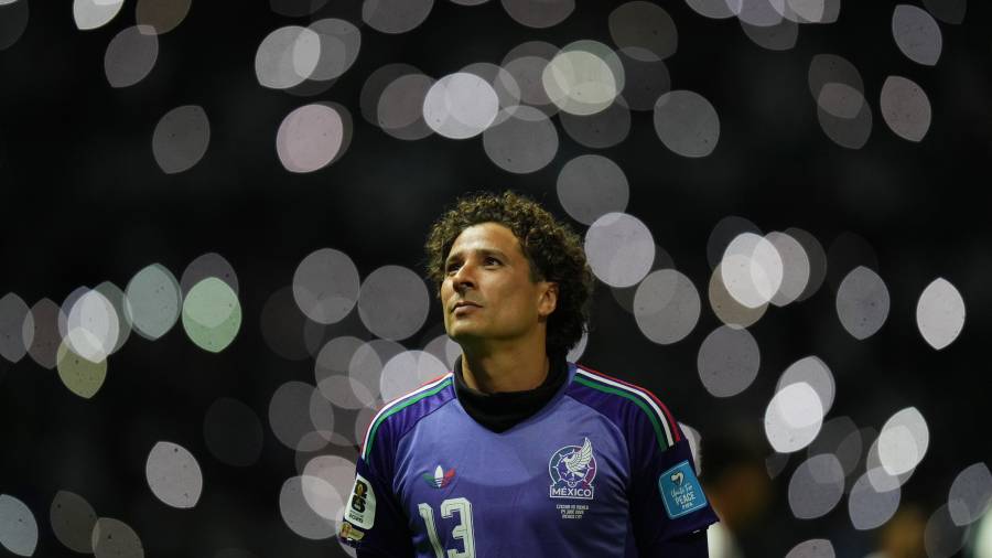 La salida de Guillermo Ochoa marca el cierre de una generación en la portería de México.