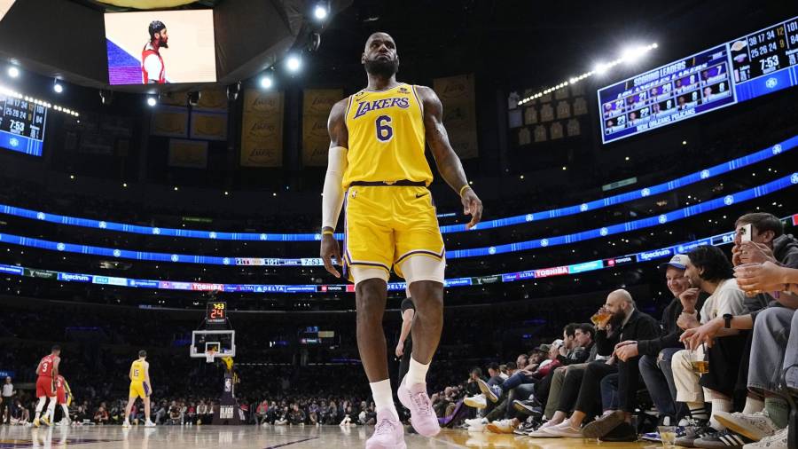 Es un hecho que sin LeBron en la duela, las posibilidades de que los Lakers entren a playoffs se reducen considerablemente.