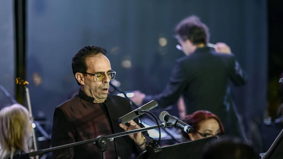 La belleza de la voz de Héctor Sosa ilumina Il Mercato