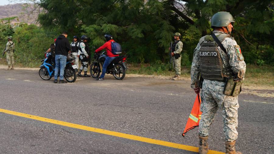 El Plan Michoacán se emprendió a raíz del asesinato de Carlos Manzo, alcalde de Uruapan, Michoacán.