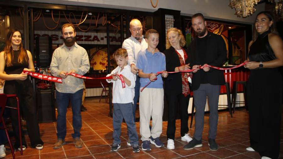 Con el corte de listón realizado este martes, Il Conde y Hugos La Juerta reabrieron sus puertas frente a la Alameda Zaragoza, donde buscan impulsar nuevamente la actividad del Centro Histórico.