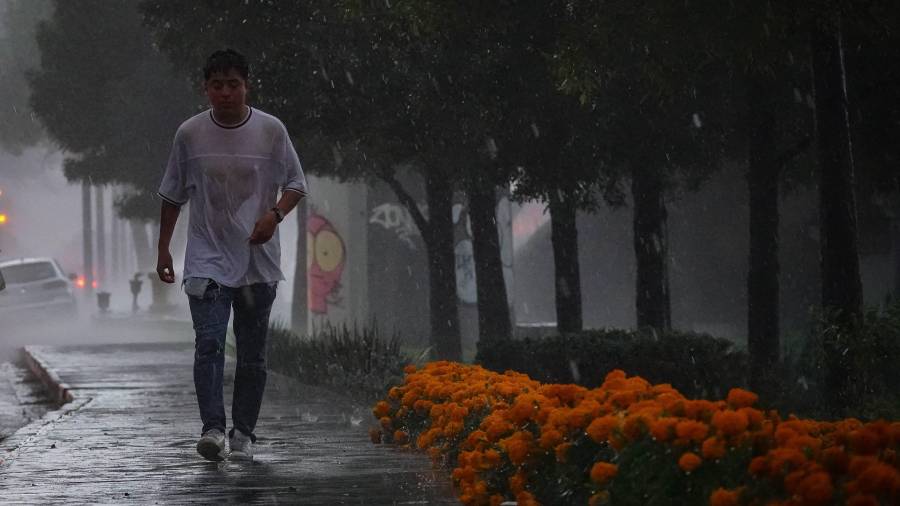 El SMN prevé lluvias intensas en San Luis Potosí, Jalisco, Puebla, Tamaulipas, Veracruz y Chiapas, además de calor extremo en el norte del país.