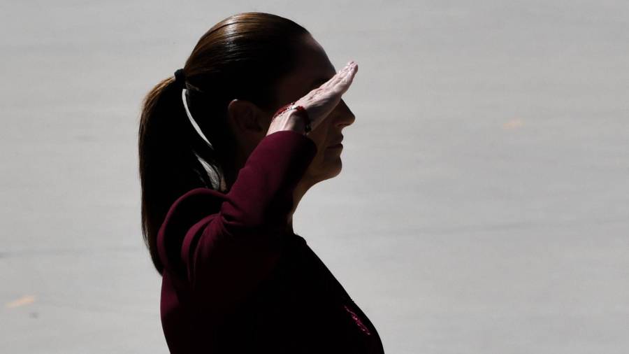 El rezago en la identificación de restos humanos volvió al centro de la agenda federal con un llamado a modernizar registros y acelerar peritajes genéticos.