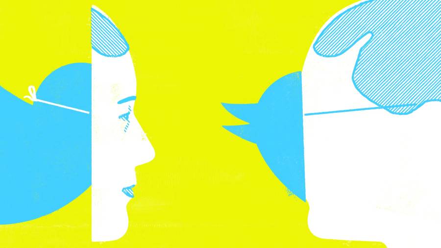 Darius Kazemi, investigador y artista de internet, ha pasado un tiempo considerable estudiando la esencia y el comportamiento de los bots, en Portland, Oregon, el 12 de junio de 2020.